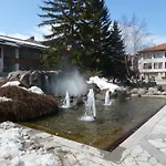 アパート Wood In Mountain View Complex