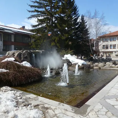 アパート Wood In Mountain View Complex