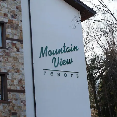 Apartment Wood In Mountain View Complex *